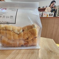 DEElicious Shokupan DEElicious Shokupan