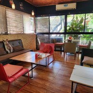 The Melon Cafe' Lopburi