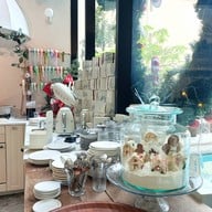 บรรยากาศ Unbirthday สุขุมวิท 31