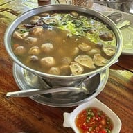 บ้านก้องครัวริมน้ำ