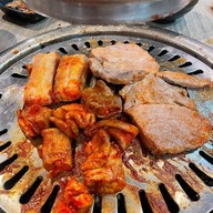 Factory Buffet อุดมสุข