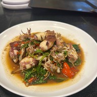 นาวาชายหาด๕