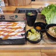 Yakin Yakiniku บรรทัดทอง