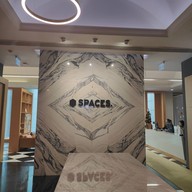 บรรยากาศ Sweetless Cafe - Matcha & Coffee Empire Tower