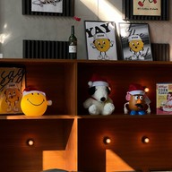 Yield coffee ถนนอารักษ์