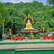 วัดถ้ำบาดาล