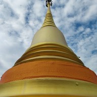 วัดจากแดง
