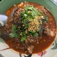 น้ำเงี้ยว ป้าสุข