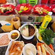 เมนูของร้าน หงส์ หงส์ หม่าล่าสุกี้  ลาดพร้าว 101