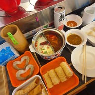 เมนูของร้าน หงส์ หงส์ หม่าล่าสุกี้  ลาดพร้าว 101