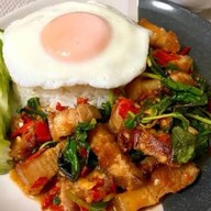 ข้าวซอสเทอริยากิ อ้อมน้อย