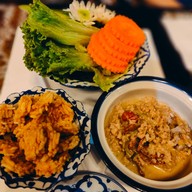 ร้านกับข้าว”กับปลา สุโขทัย