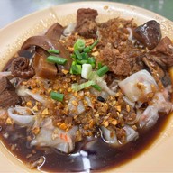 ก๋วยเตี๋ยวหลอดพรชัยเยาวราช