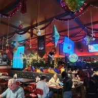 บรรยากาศ The Hungry Wolf Steak● Pizza ● Ribs