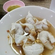 เมนูของร้าน เฮียจู๋ ก๋วยเตี๋ยวต้มยำหมูบะช่อ สาขาบรรทัดทอง บรรทัดทอง