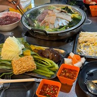 นำขบวนเนื้อย่างเกาหลี