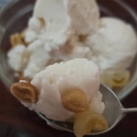 พรชัยไอติมกะทิสด