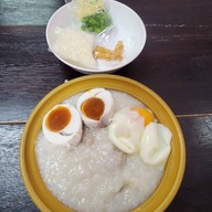 เมนูของร้าน โจ๊กเพียงดาว สาขาพหลโยธินสายใน