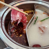 เมนูของร้าน สามก๊กสุกี้หมาล่าสายพาน สาขาลาดพร้าว101