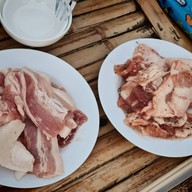 ไผ่แซ่บ เคหะรามคำแหงชอย190/2  ปากชอยข้างเชเวน