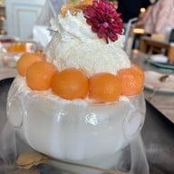 เมนูของร้าน April's Brasseries -