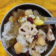 สามกองน้ำเต้าหู้ ๒๕๓๘ น้ำเต้าหู้สามกอง