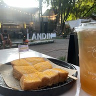 TechSpace cafe ลานดิน