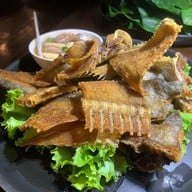 ท่าจีนชมจันทร์