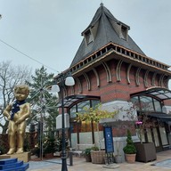 บรรยากาศ Maasmechelen Village