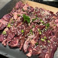 Rena Yakiniku เรนะ ยากินิคุ ปิ้งย่างสไตร์ญี่ปุ่น ริมถนนนราธิวาส ย่านสาทร