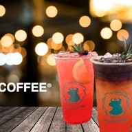 Bulls’ Café (บูลส์คาเฟ่) Soi behind Rimping Nim City Daily
