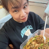 ราดหน้าฟาไฉคู้บอนคลองสามวา คู้บอน