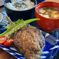 เมนูของร้าน Breeze and Bluebird, Roastery Cafe & Japanese Bistro