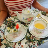 Chuen floral home cafe