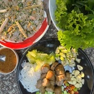 ดาวทอง อาหารเวียดนาม