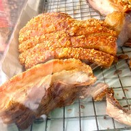 เทพนคร ขัาวมันไก่  เกาเหลาเลือดหมู