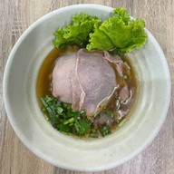 ครัวคุณชายสกายหมูกรอบ อาหารตามสั่ง(หน้าสายไหม27) สายไหม27