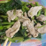 ครัวจ๋าหลังตลาดกรุงธน