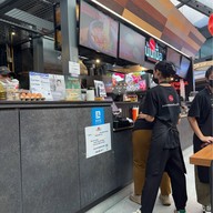 เน้นเนื้อ ข้าวกะเพรา ก๋วยเตี๋ยว by เชฟบัส Topchef สยามสแควร์วัน