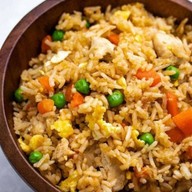 TUA' GIN KAI (ตัวกินไก่) นวลจันทร์