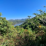 จุดชมวิวอ่างเก็บน้ำห้วยกระทิง