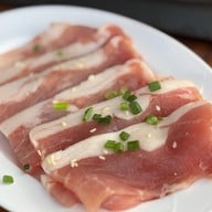 อิ่มสุข หมูกระทะ บุฟเฟ่ห์