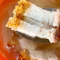 เทพนคร ขัาวมันไก่  เกาเหลาเลือดหมู