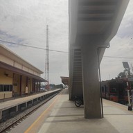 บรรยากาศ สถานีรถไฟชะอำ