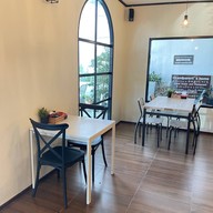 Walk In Cafe & Bistro