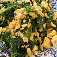 เมนูของร้าน ตู้กับข้าว