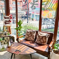 บรรยากาศ mabel cafe & smoothies juice bar