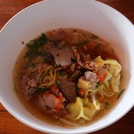 ก๋วยเตี๋ยวเต่า บะหมี่ทำเอง