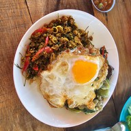 ข้าวแกงปักษ์ใต้ ครัวบ้านสวน