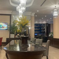 อรุณ ไทย คูซีน โรงแรมแกรนด์เซ็นเตอร์พอยต์